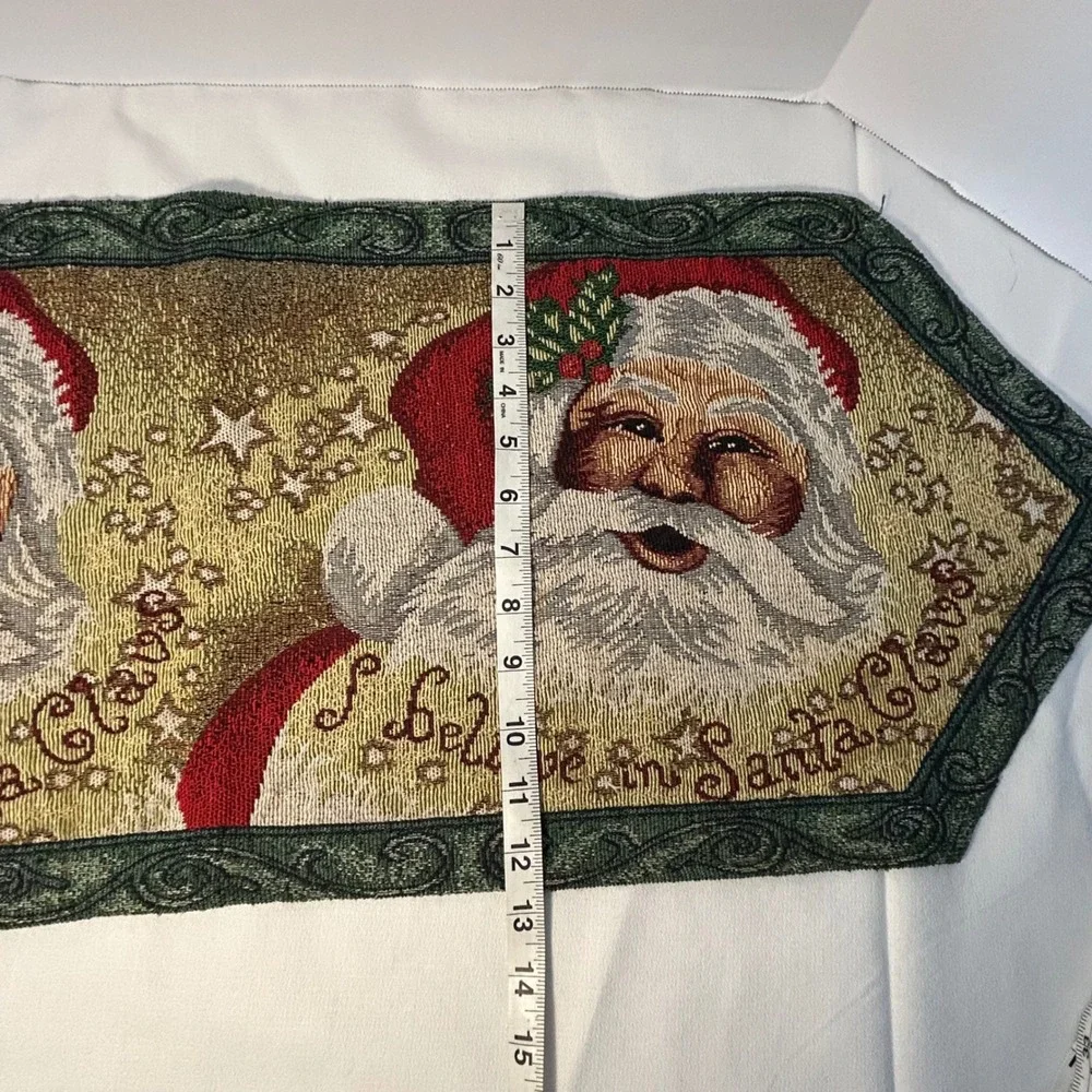 Santa Claus Christmas Table Runner‎ I Believe in Santa Claus Tassels